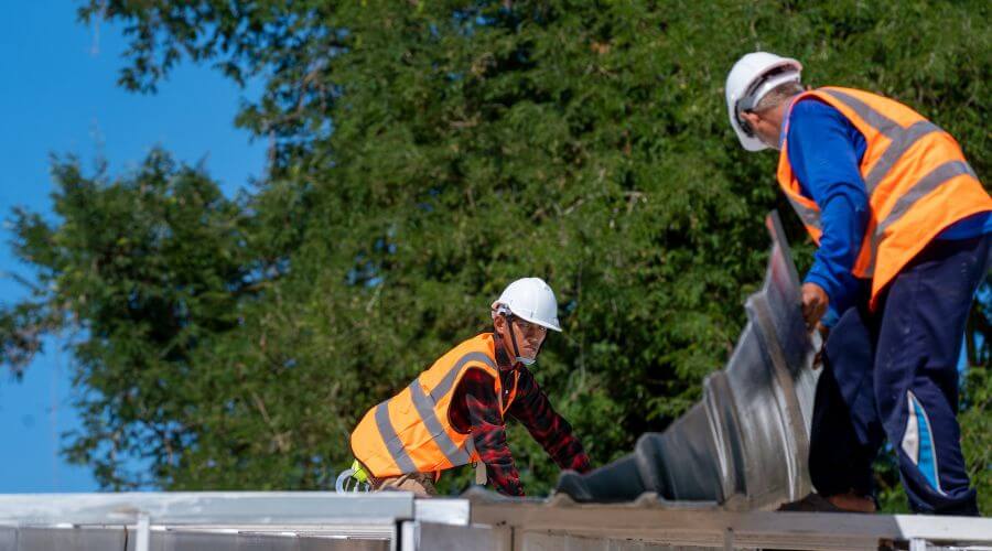 Expert top industrial roofings services in Savannah, OH